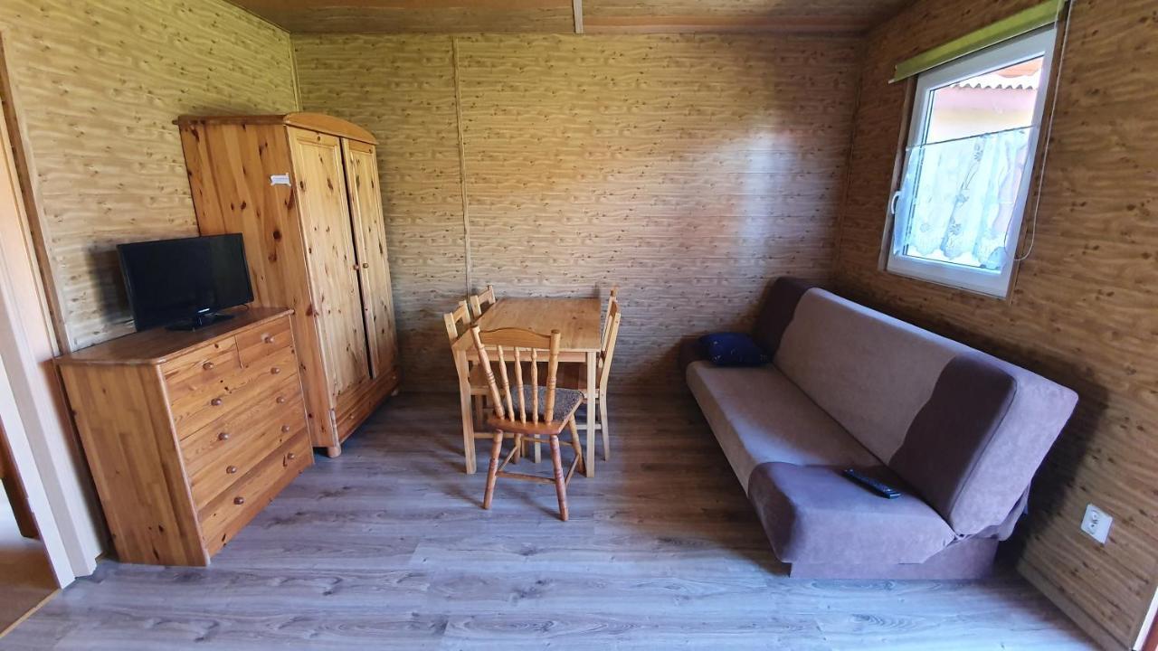 Agroturystyka Domki Eden Sarbinowo Exteriör bild